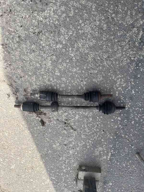 Poloosy na Škoda FELICIA - foto 2