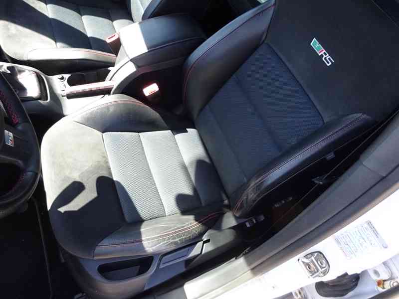 Škoda Octavia 2.0 TDI Combi RS r.v.2012 (125 kw) serviska  - foto 13