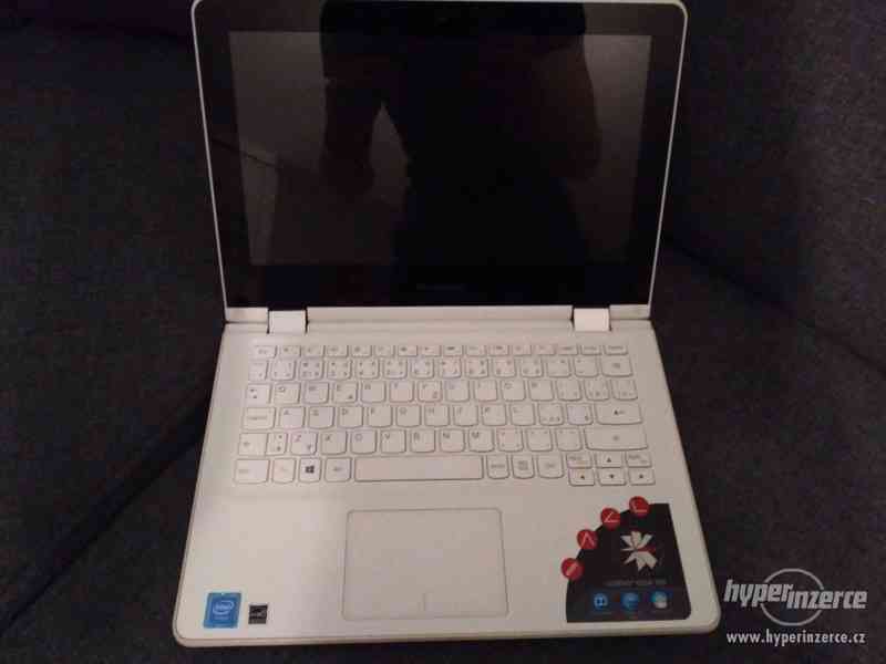 Notebook/Tablet Lenovo Yoga 300 (dotykový) - foto 1