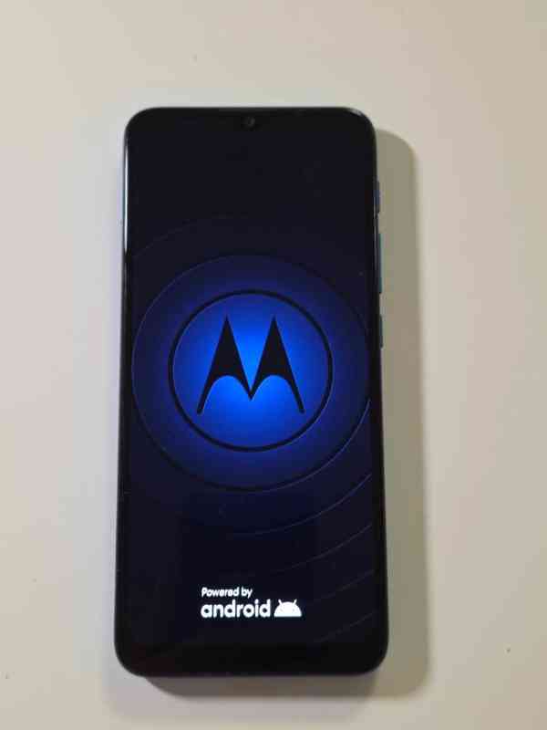 Mobilní telefon Motorola Moto E7 Power - foto 3