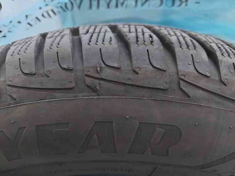 Zimní pneu GOODYEAR 215/65R16 - foto 1