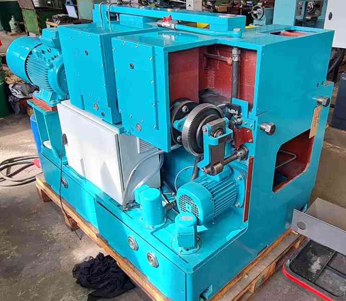 Válcovačka závitů UPW 25 po GO v r. 2026 - foto 7