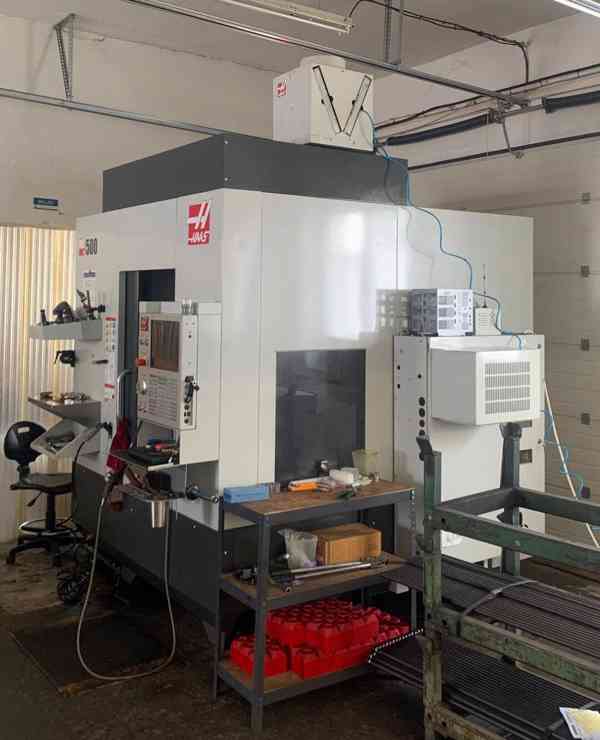 Použité 5-osé obráběcí centrum HAAS UMC-500,  r. v. 2021 - foto 2