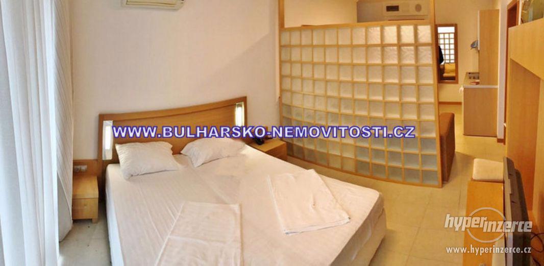 Ravda , Bulharsko: Prodej apartmánu 4+kk v 5* komplexu - foto 4