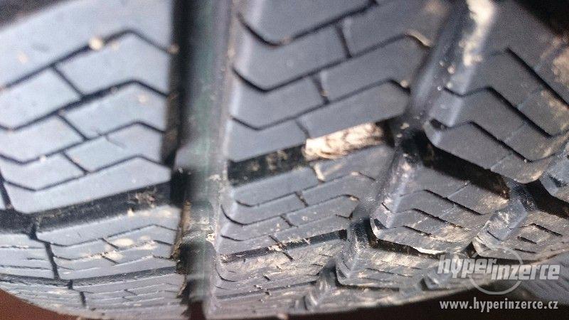 Prodám zimní pneu + alu kola - foto 4