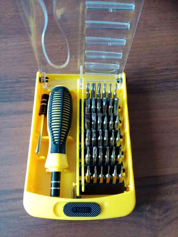 Časopis VAZ-2101 sestavte si legendárního žigulíka - foto 3