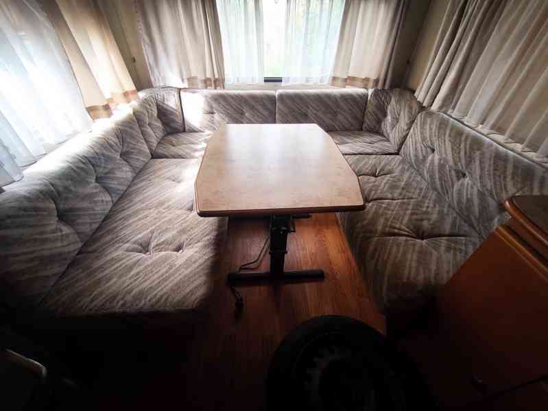 Karavan Wilk 540, České doklady, nová STK, dobrý stav.  - foto 12