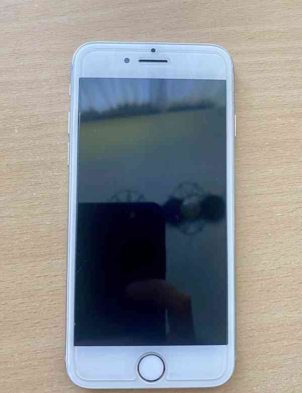 iPhone 8 Silver 64 gb - foto 2