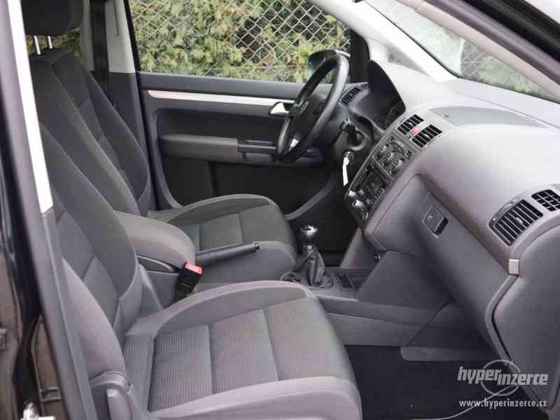 Volkswagen Touran 1.4 TSI - foto 11