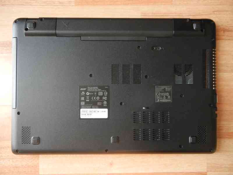 Acer TravelMate P- 256, Velmi dobrý stav - foto 5