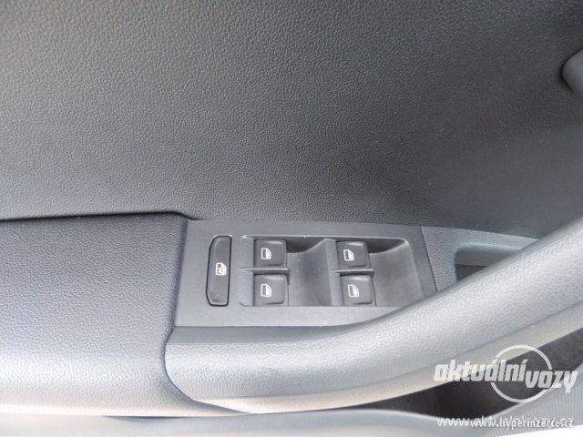 Škoda Octavia 2.0, benzín, automat, r.v. 2014, navigace, kůže - foto 4