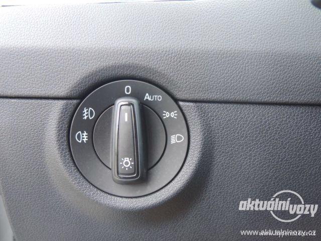 Škoda Octavia 2.0, benzín, automat, r.v. 2014, navigace, kůže - foto 35