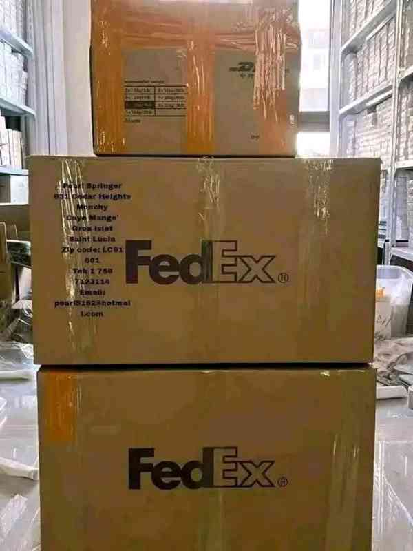 Don de colis ,FedEx  - foto 4