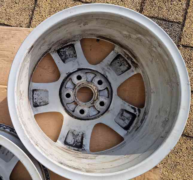 Originál alu kola Škoda Crateris 6,5Jx16" ET50 - foto 10