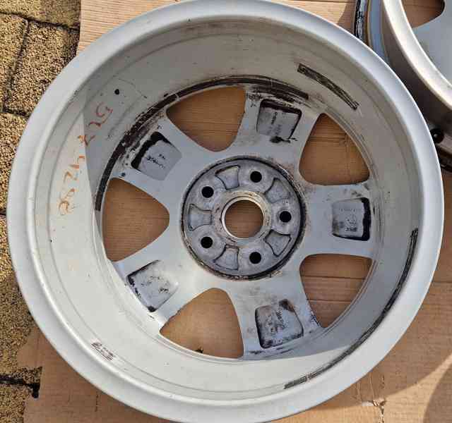 Originál alu kola Škoda Crateris 6,5Jx16" ET50 - foto 7