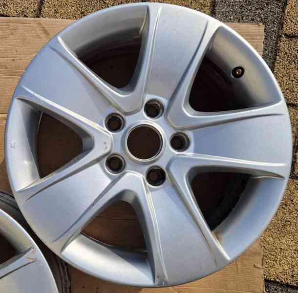 Originál alu kola Škoda Crateris 6,5Jx16" ET50 - foto 5