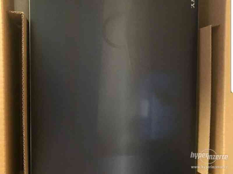 Sony Playstation PS4 Pro 2TB 500 Million Limited Edition Con - foto 1