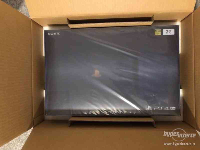 Sony Playstation PS4 Pro 2TB 500 Million Limited Edition Con - foto 2