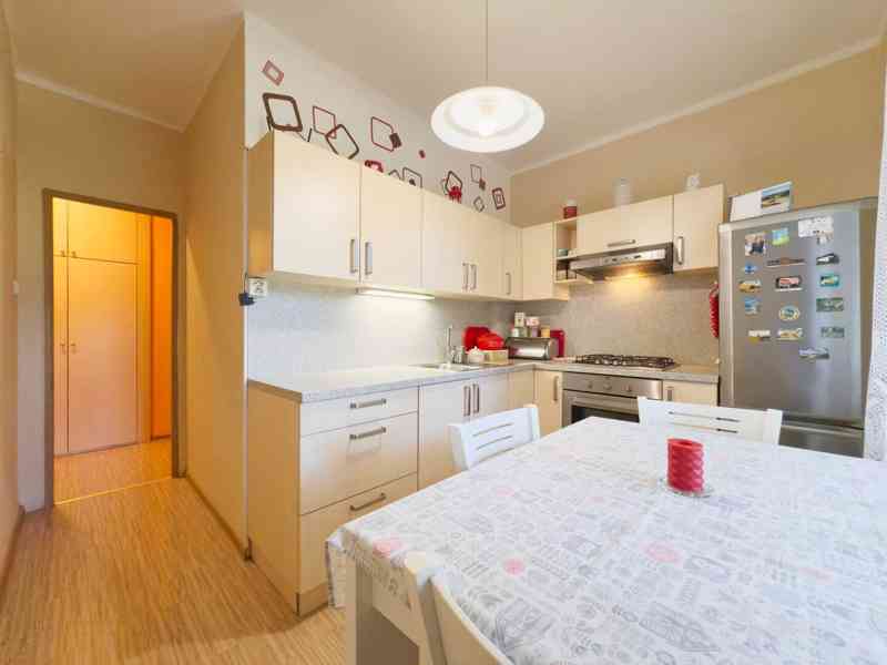 Pronájem bytu  3+1 - foto 7