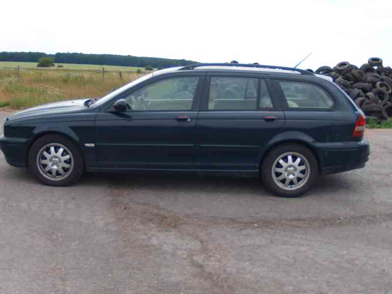 auto Jaguar - foto 2