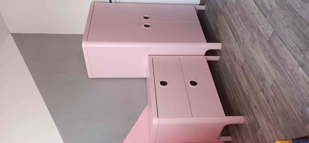 Dětský růžový nábytek - foto 2