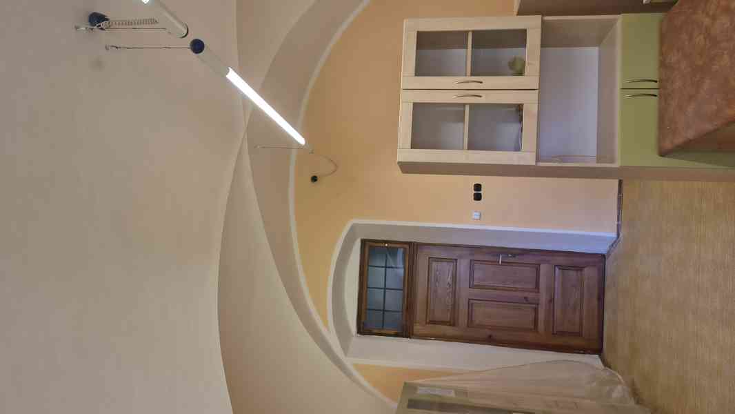 Malířské a natěračské práce - foto 11