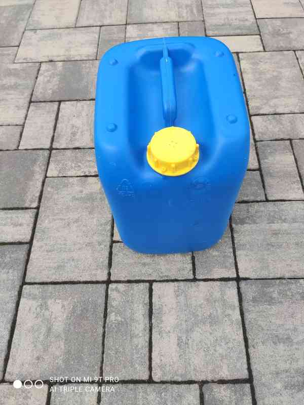Kanystr na tekutiny 20l- modrý - foto 2