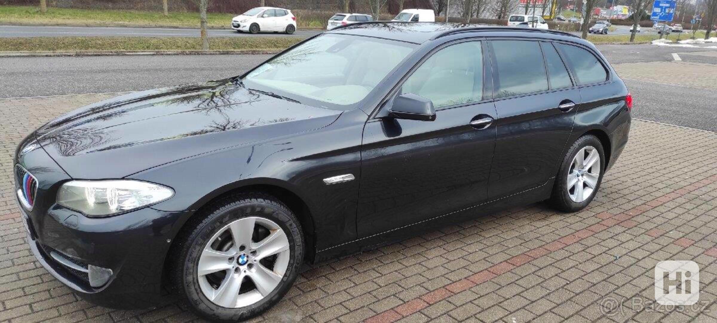 BMW Řada 5 3,0   530 D, F11 - foto 1