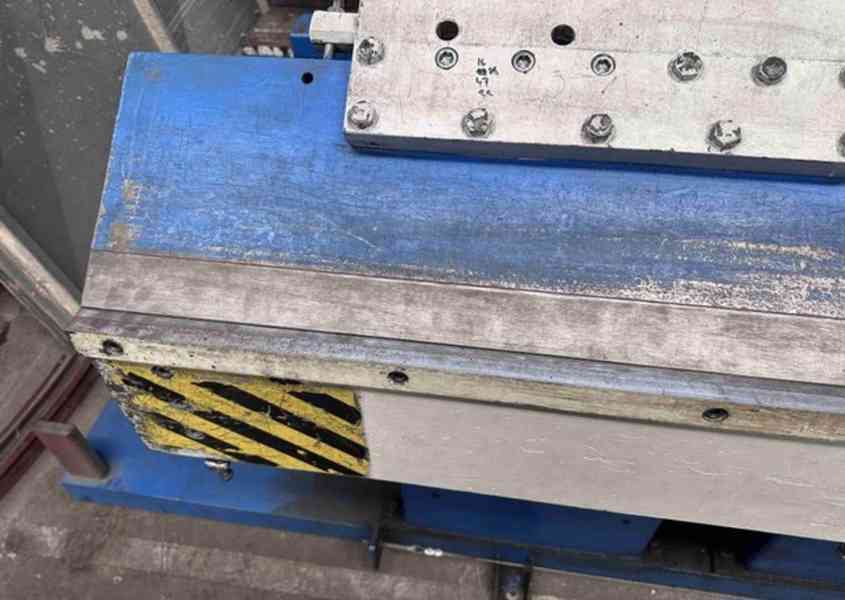 Hydraulická ohýbačka plechů OHP-2-6/8 (16154.)  - foto 4