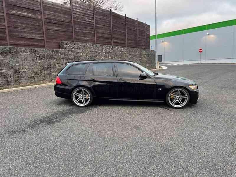 BMW Řada 3 2,0 E91 LCI xDrive 320d - foto 4