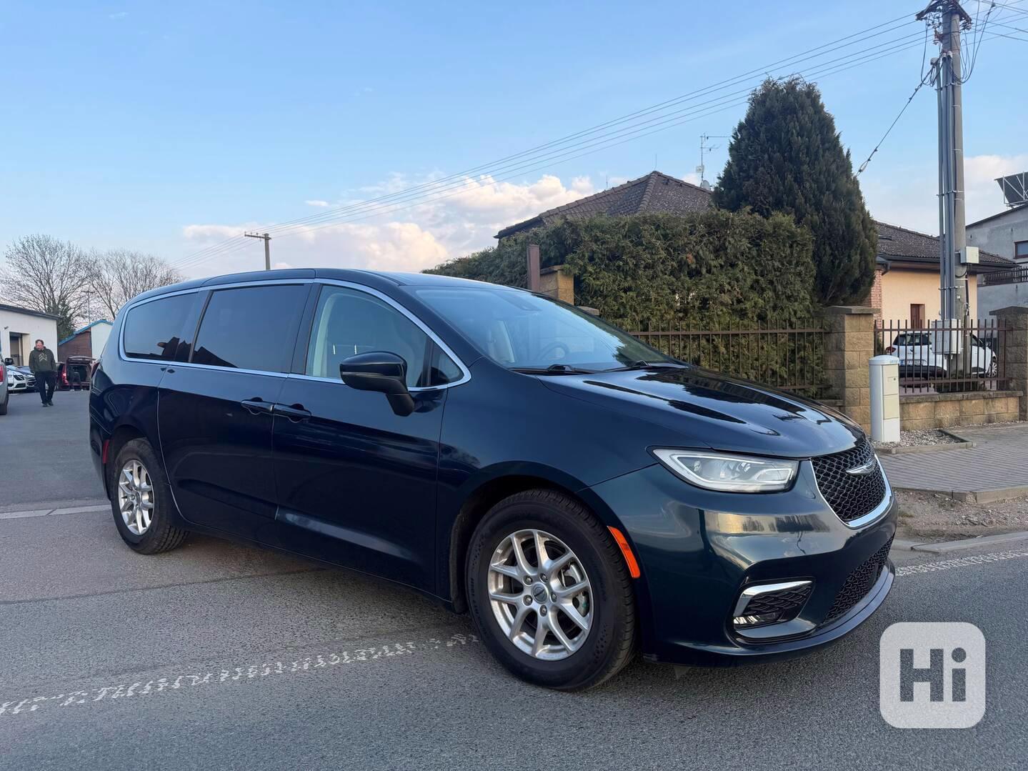 Chrysler Pacifica 3,6 Pentastar Radar RU 2023 DPH - foto 1