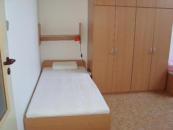 2.LŮŽ. POKOJ + 1 MÍSTO DALŠÍ, STUDENTKY, PRAČKA, CENTRUM - foto 6