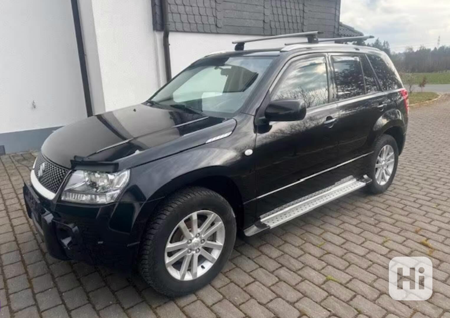 Suzuki Grand Vitara 2.0i Comfort 4x4 benzín 103kw - foto 1