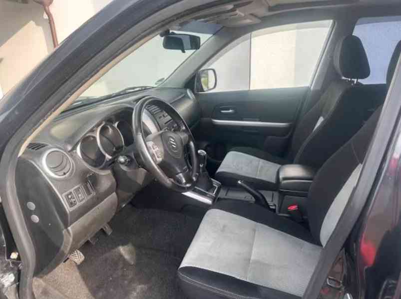 Suzuki Grand Vitara 2.0i Comfort 4x4 benzín 103kw - foto 6