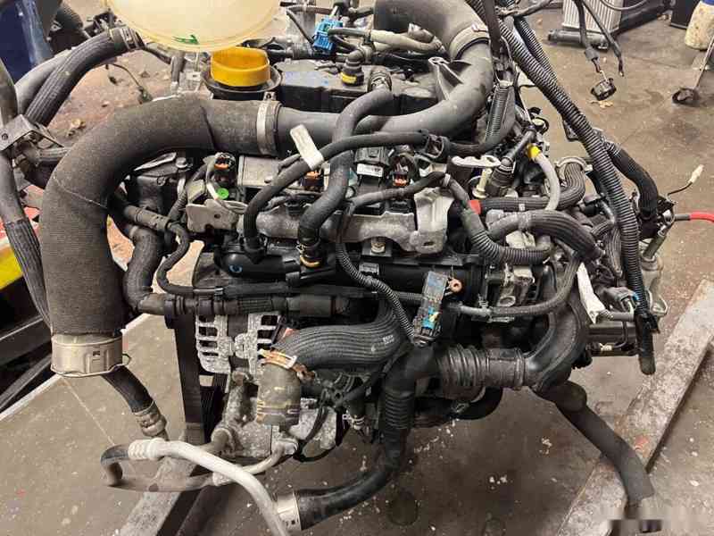 MOTOR H4DF480 DACIA DUSTER II 1.0 TCE 67KW LPG - foto 1