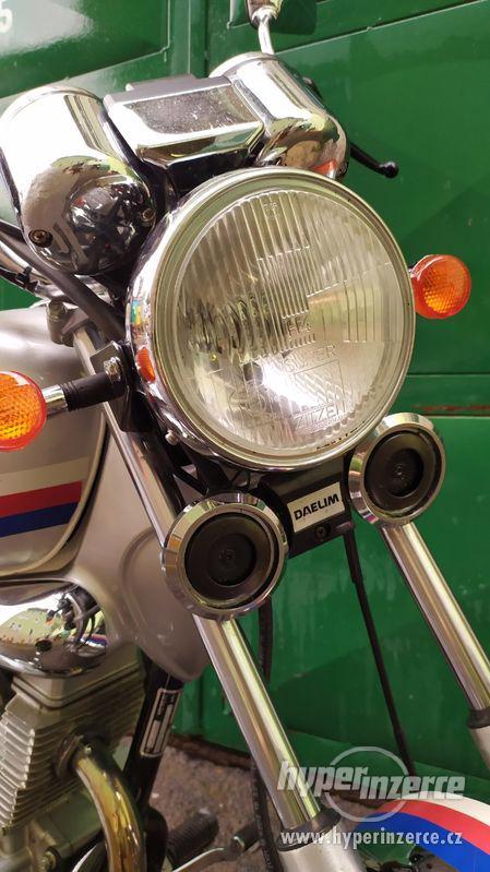 DAELIM VS 125 - COOL Chopper pro začátečníky od 16 let - foto 5