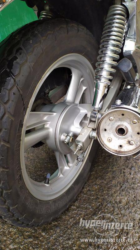 DAELIM VS 125 - COOL Chopper pro začátečníky od 16 let - foto 6