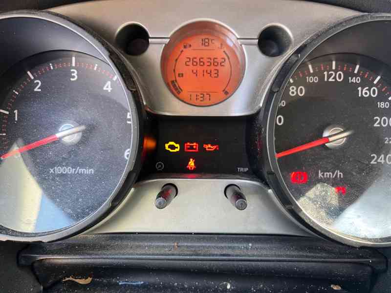 Nissan Qashqai - foto 12