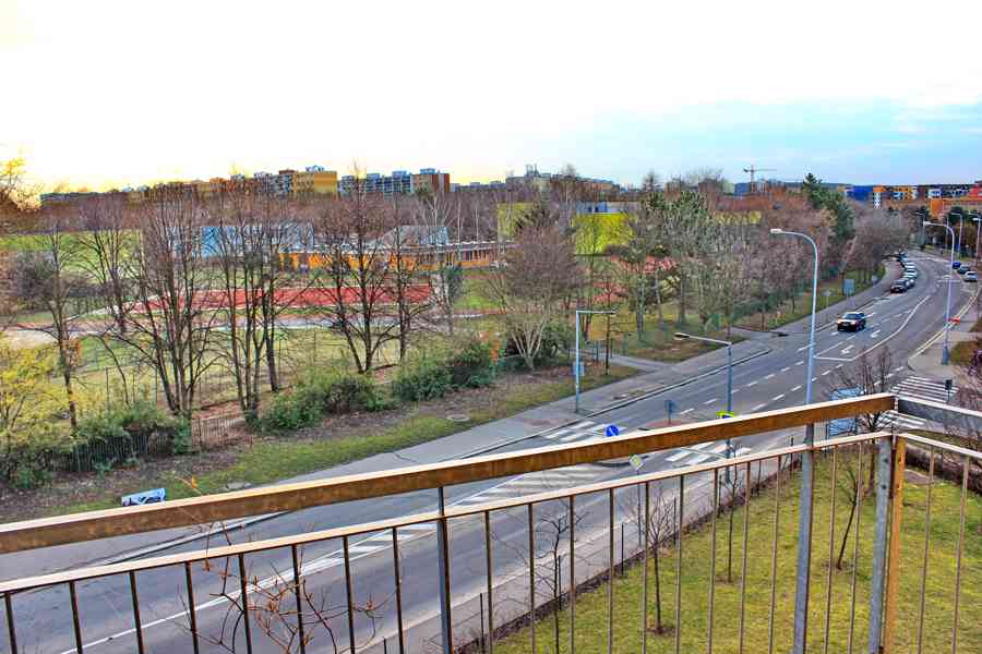 Slunné 2+kk/B, 58,m2, 3/5p., Zlonická, Praha 9 - foto 8