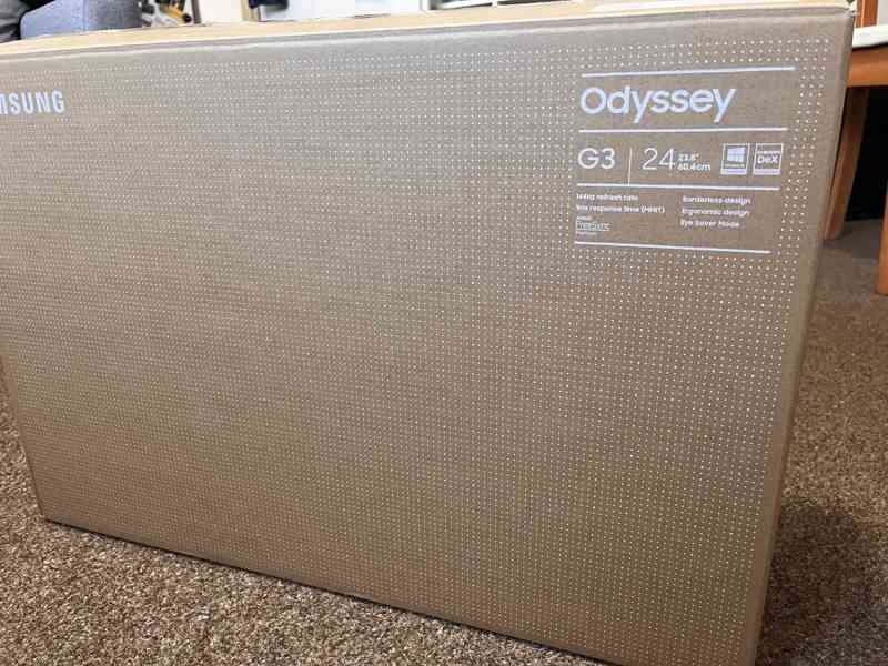 Monitor Samsung Odyssey G3 - 24" - foto 4