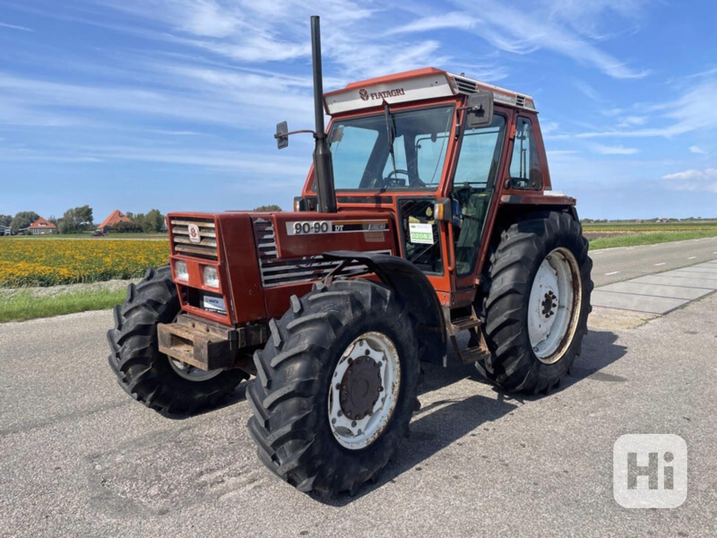 Traktor Fiat 90-90 - foto 1