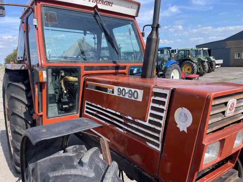 Traktor Fiat 90-90 - foto 4