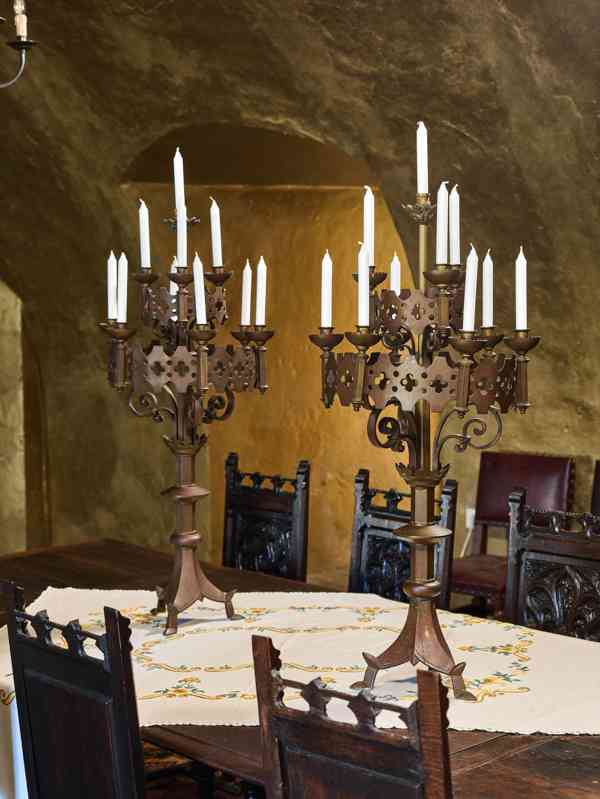 Monumentální párové neogotické bronzové svícny –  100 cm - foto 14