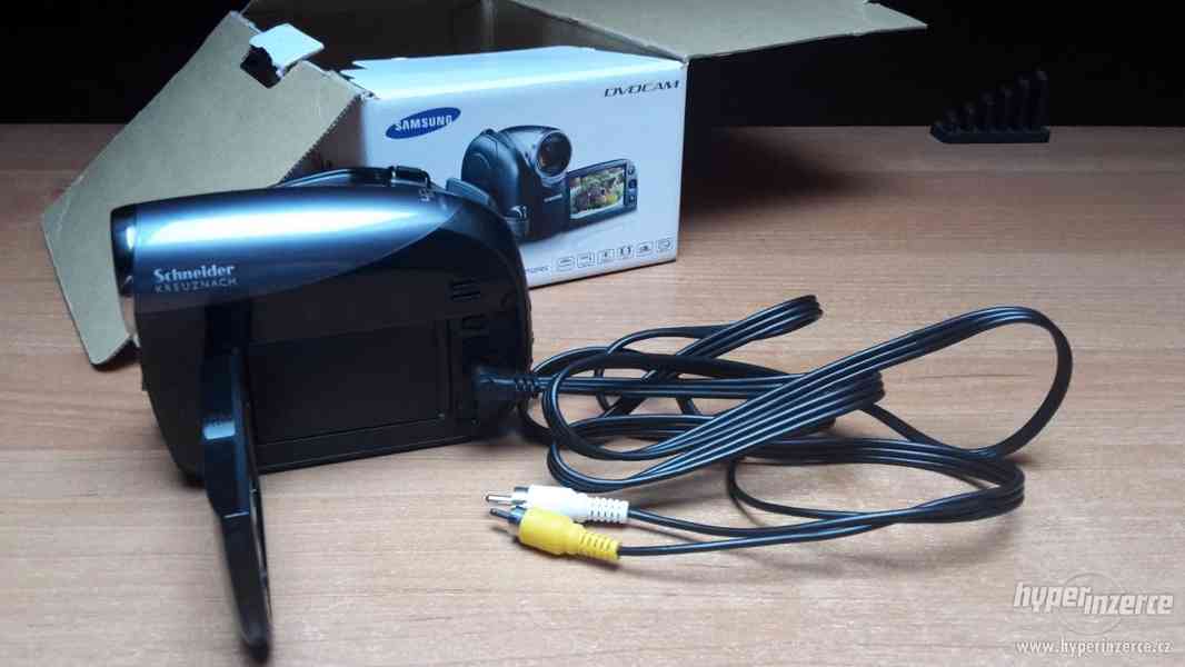 Videokamera Samsung VP-DX200. - foto 5