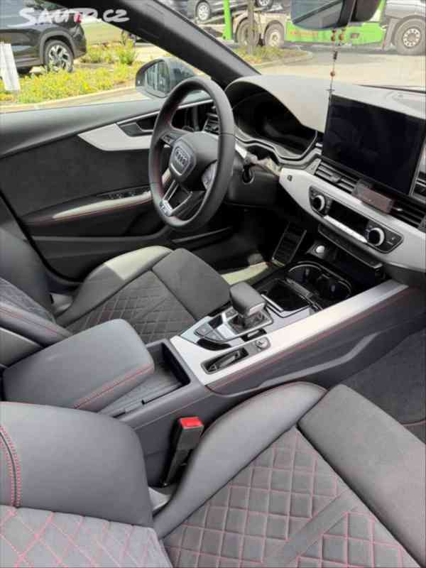 Audi A5 2,0   A5 Sportback - foto 4