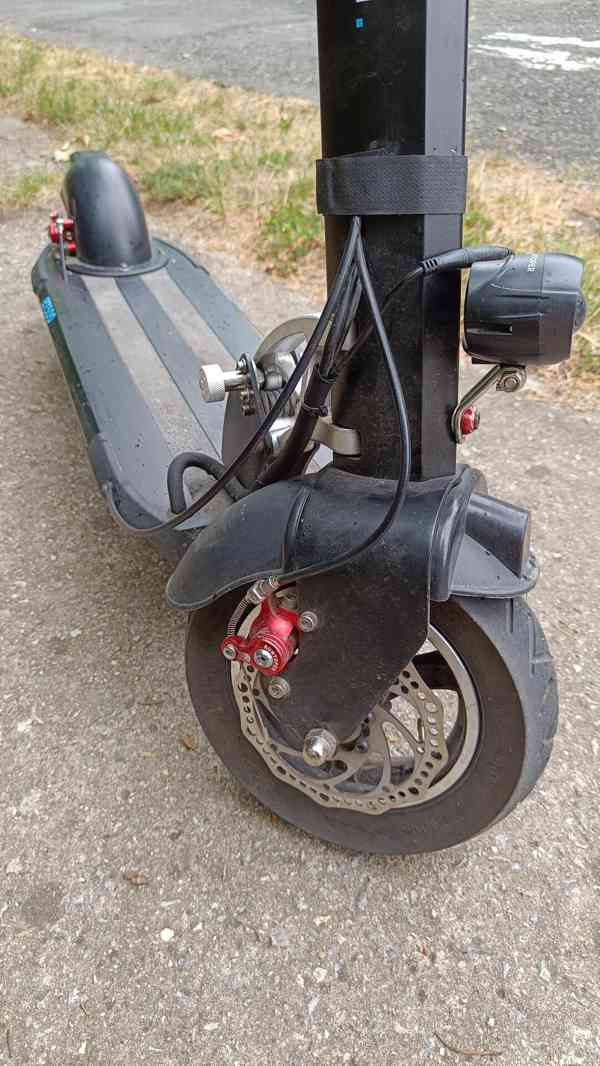 Elektrokoloběžka BLUETOUCH BT500 - foto 6