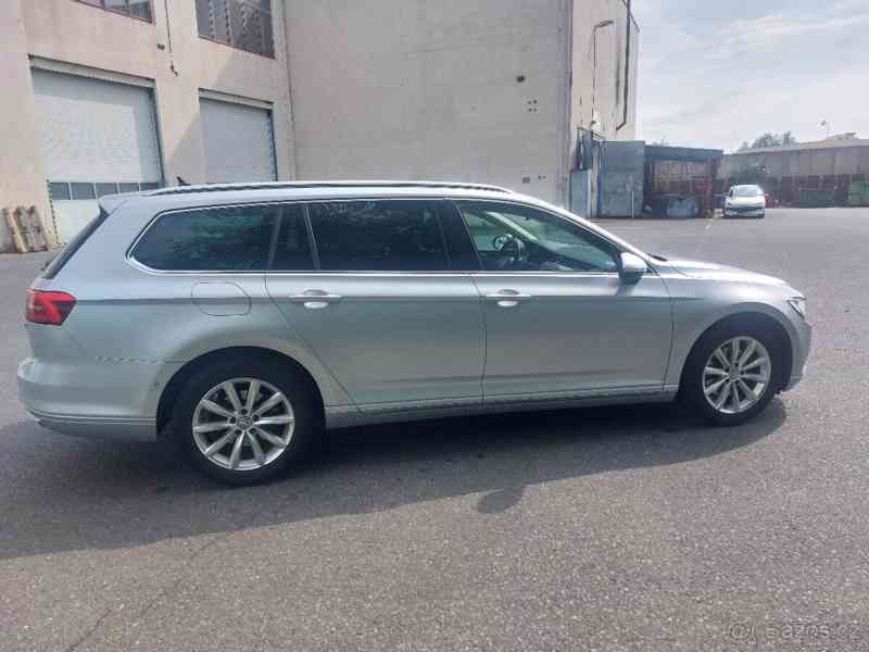 Volkswagen Passat 2,0   TDI 110KW DSG, NAVI, - foto 8