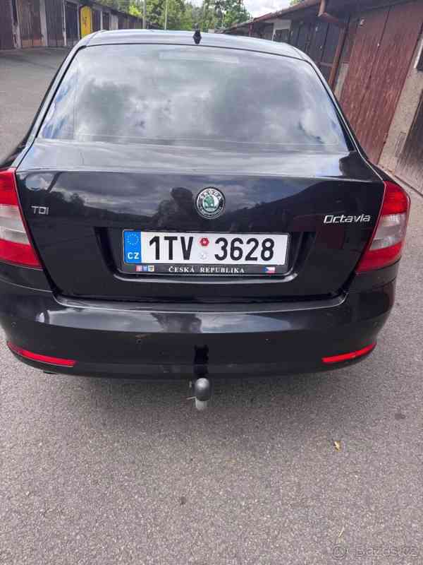 Škoda Octavia 1,9 TDi 77kw - foto 8