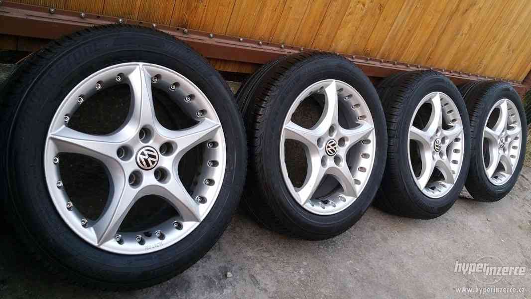 VW Golf Touran Passat 4xALU16"5x112 205/55/16 NOVÉ - foto 1