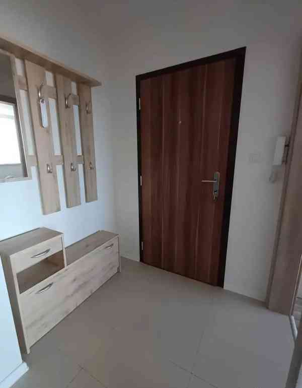 Pronájem bytu 2+kk 52 m² - foto 6
